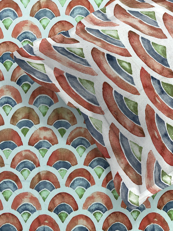 Maroon & Off White Geometric PATTERNED 300 TC QUEEN BEDSHEET WITH 2 PILLOW COVERS