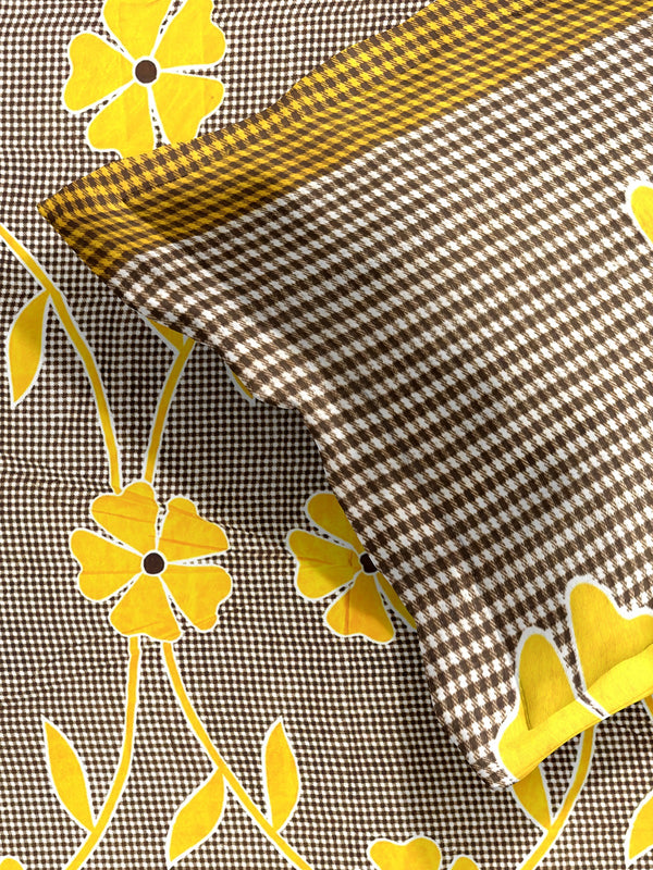 144 TC Yellow Bedsheet with 2 Pillow Covers