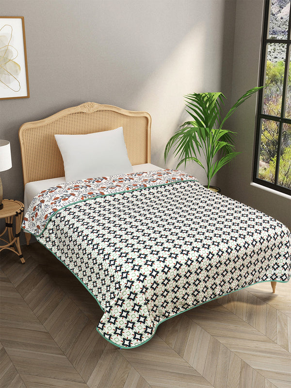 White & Maroon Cotton Double Bed Dohar