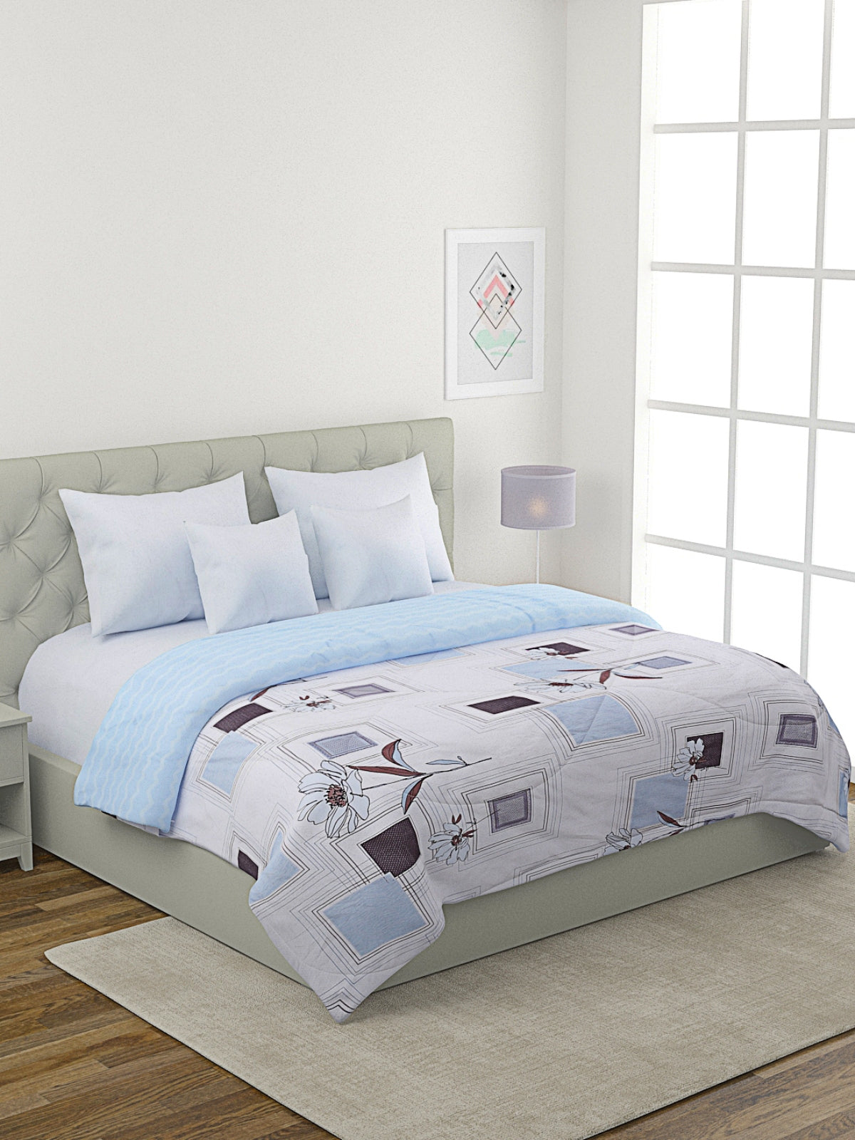 Blue & White Floral Patterned 200 GSM Reversible AC Comforter