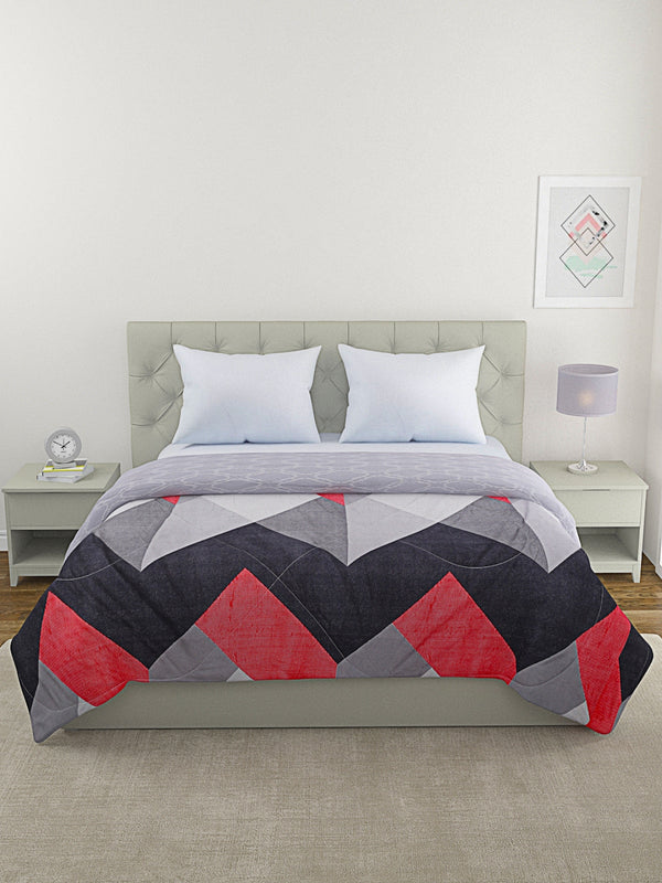 Grey & Red Geometric Patterned 200 GSM Reversible AC Comforter