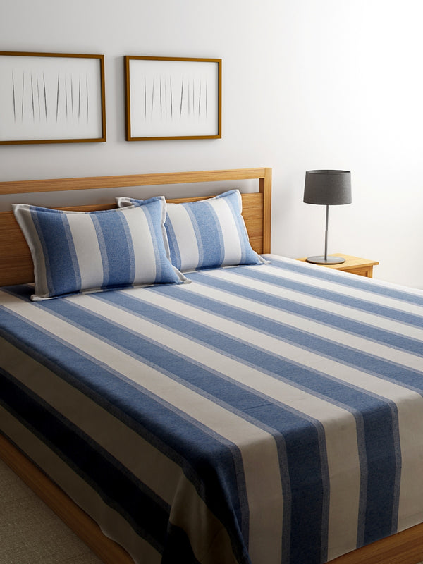 Blue Double Bed Cover with 2 Pillow Covers