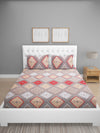 Beige Geometric Patterned 144 TC Queen Bedsheet with 2 Pillow Covers