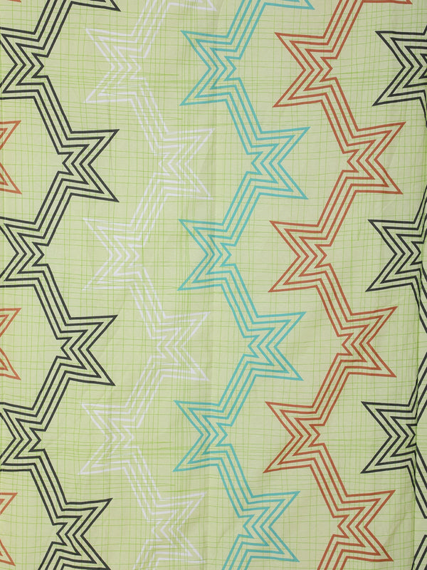 Green Bedding Set 1 Bedsheet with 2 Pillow Covers , 1 Quilt/Blanket