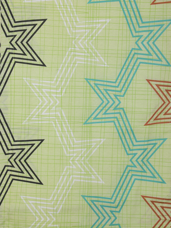 Green Bedding Set 1 Bedsheet with 2 Pillow Covers , 1 Quilt/Blanket