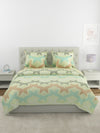 Green Bedding Set 1 Bedsheet with 2 Pillow Covers , 1 Quilt/Blanket