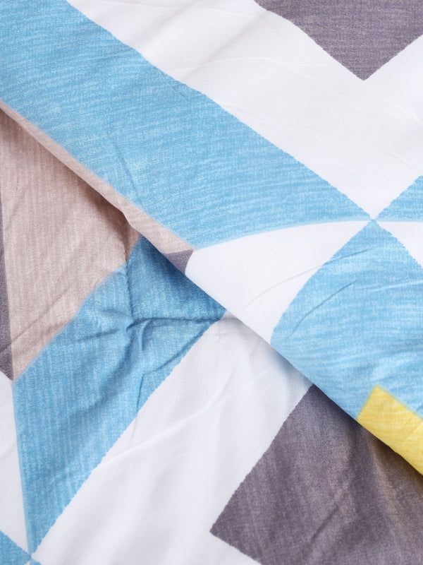 Multicolor 6 Pcs Geometric Patterned 210 GSM Bedding Set