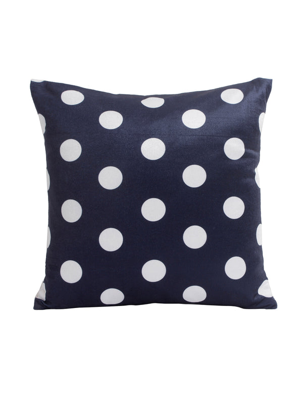 White & Black Set of 5 Cushion Covers