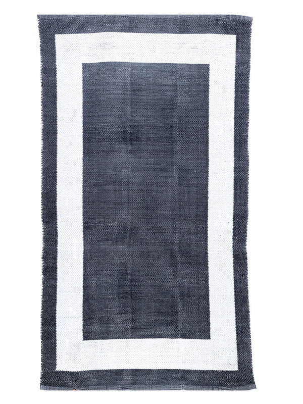 Black & White 3 ft x 5 ft Geometric Patterned Dhurrie