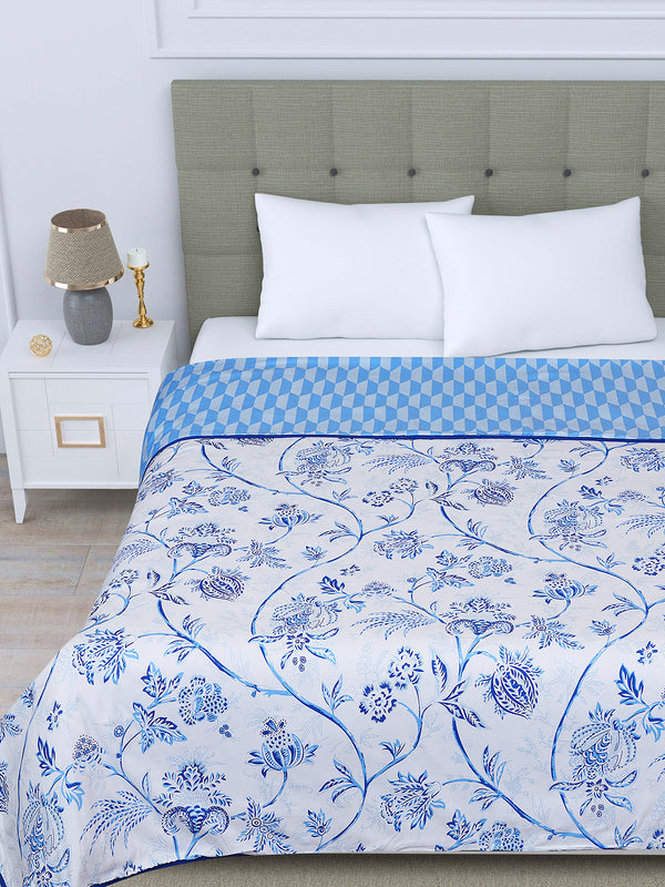 Blue Floral Patterned 300 GSM Double Bed Dohar