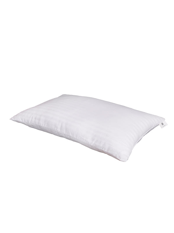 White Set of 1 Cushions