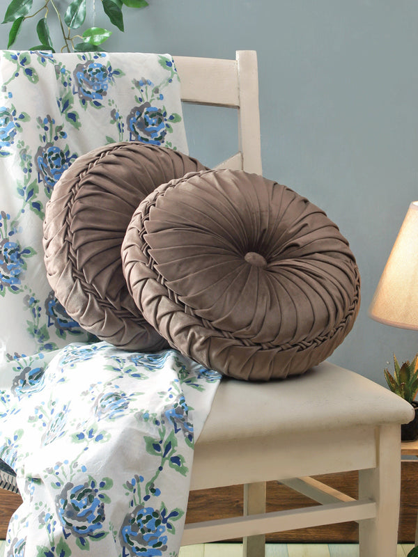 Brown Set of 2 Solid Patterned Round Shape Cushions