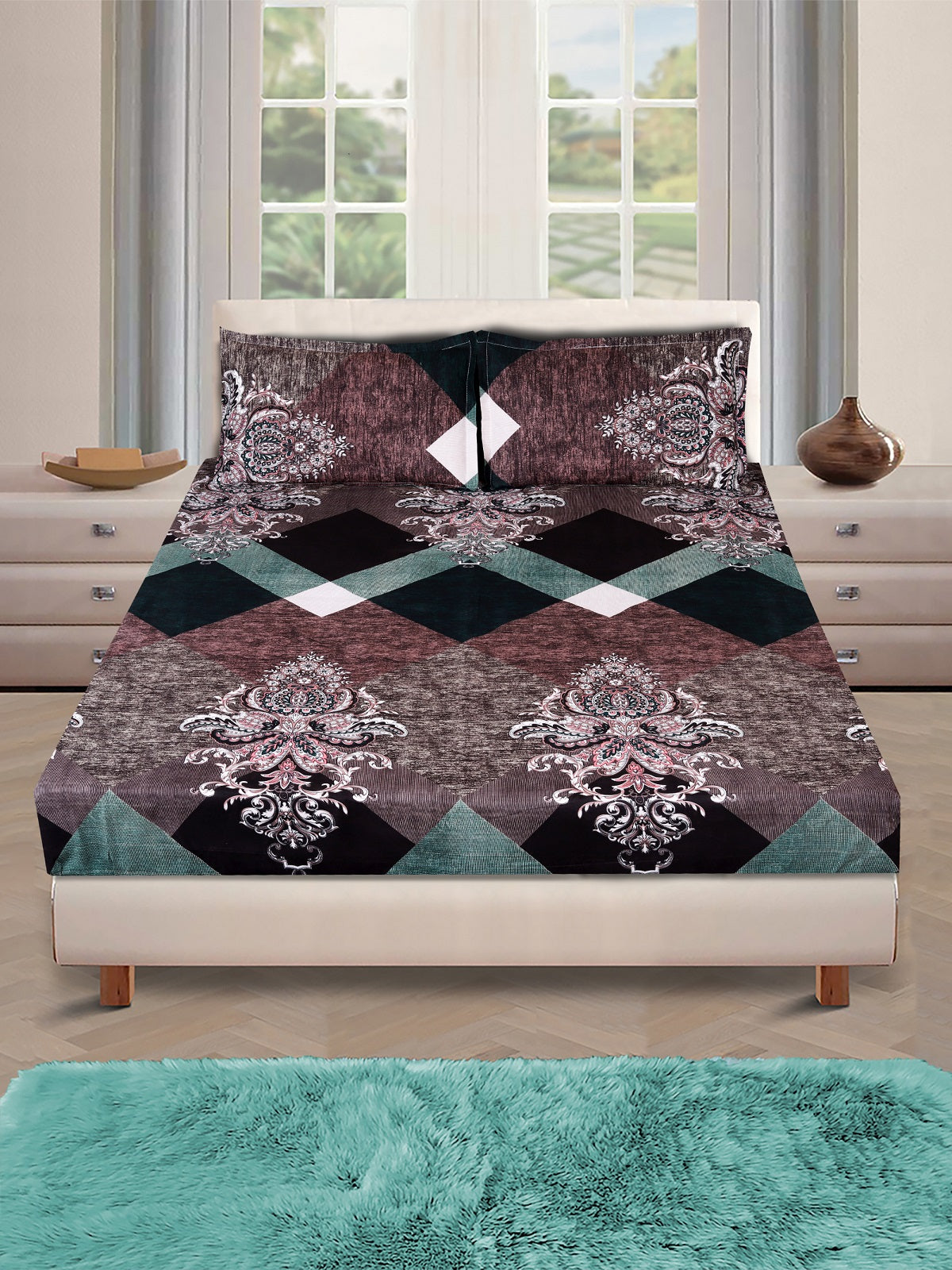 144 TC Brown Double Bedsheet with 2 Pillow Covers