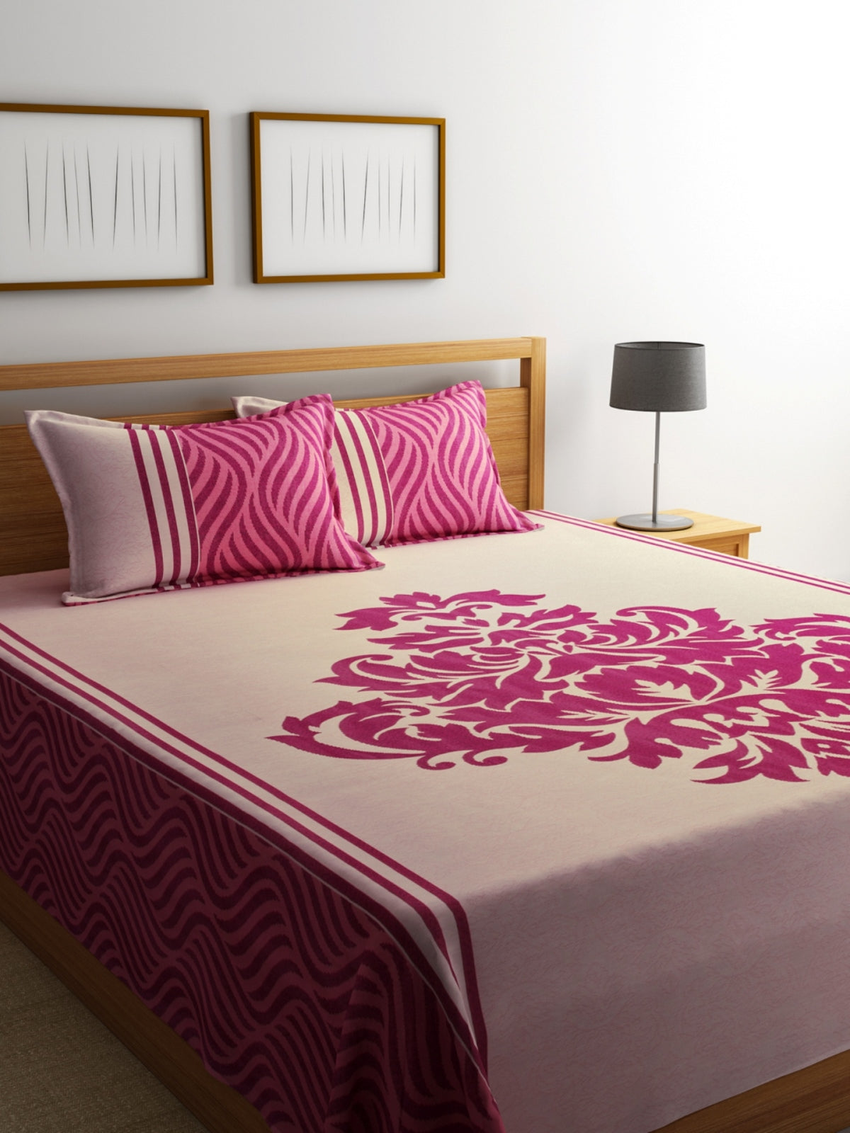 Pink Ethnic Motifs Patterned Reversible Double Bed Cover With 2 Pillow Covers