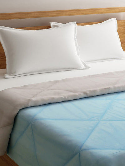 Blue AC Room 150 GSM Comforter