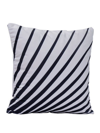 White & Black Set of 5 Cushion Covers