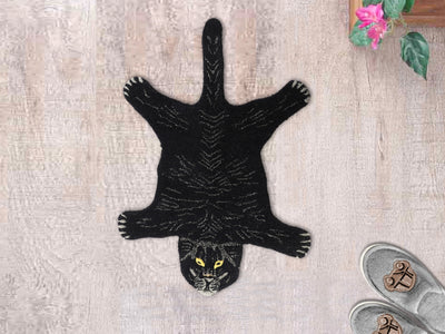 Black Animal Shape Wool Tufted Doormat