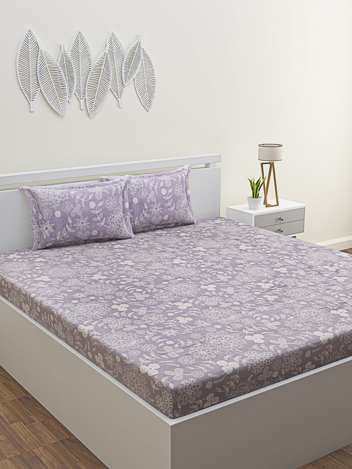 Violet Floral Patterned 300 TC King Fitted Bedsheet with 2 Pillow Covers