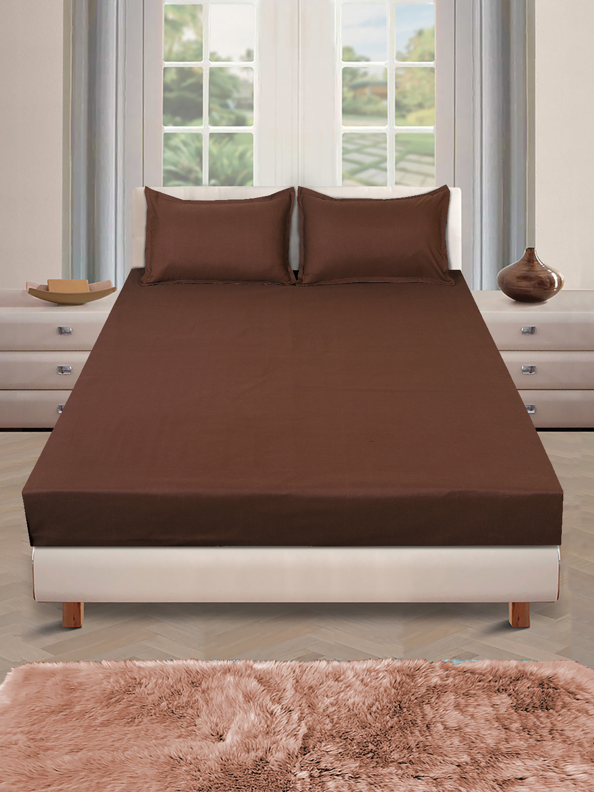 ROMEE Coffee Brown Solid 150 TC King Bedsheet with 2 Pillow Covers