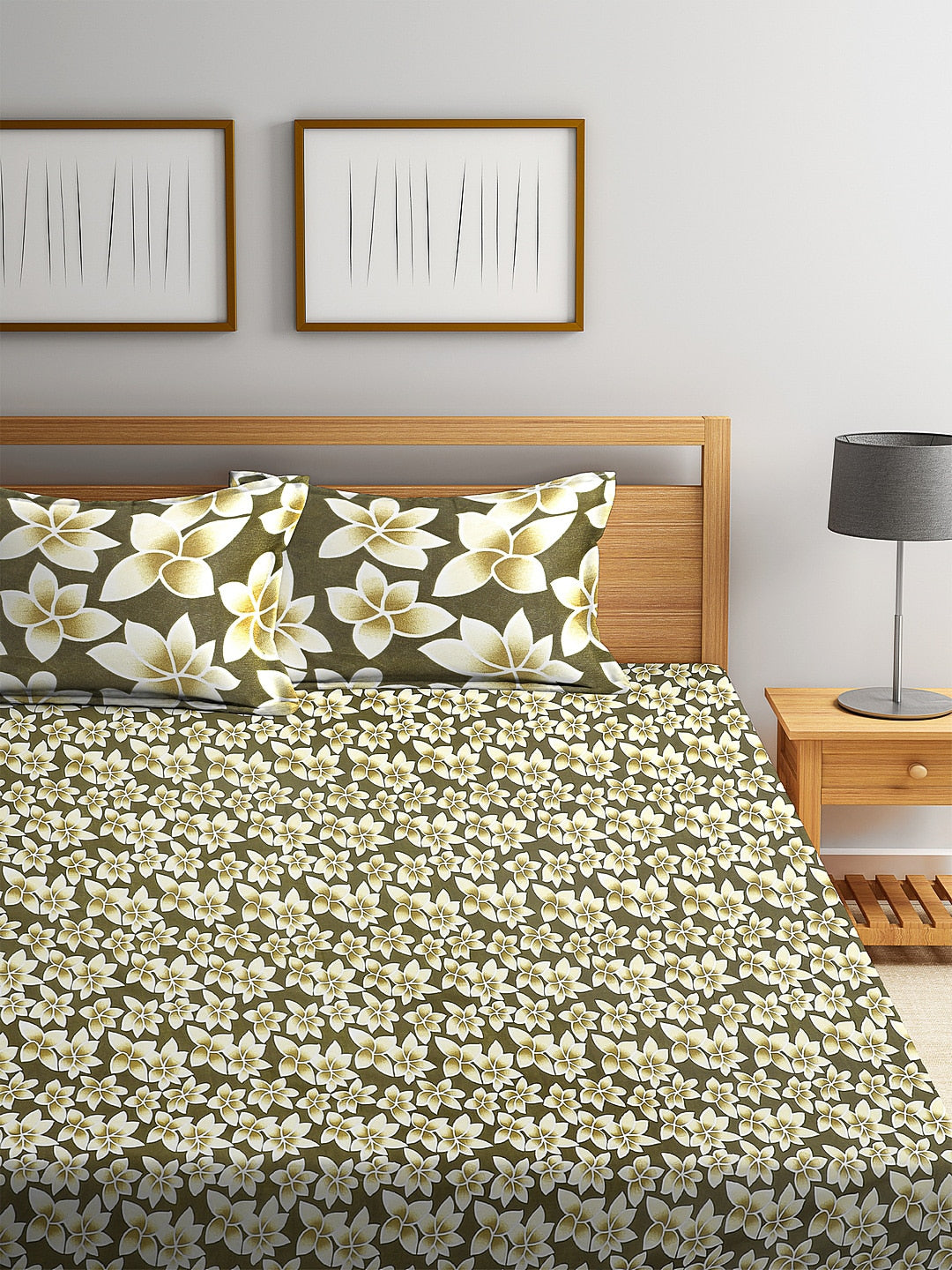 144 TC Floral Printed Cotton Double Bedsheet With 2 Pillow Covers - Green