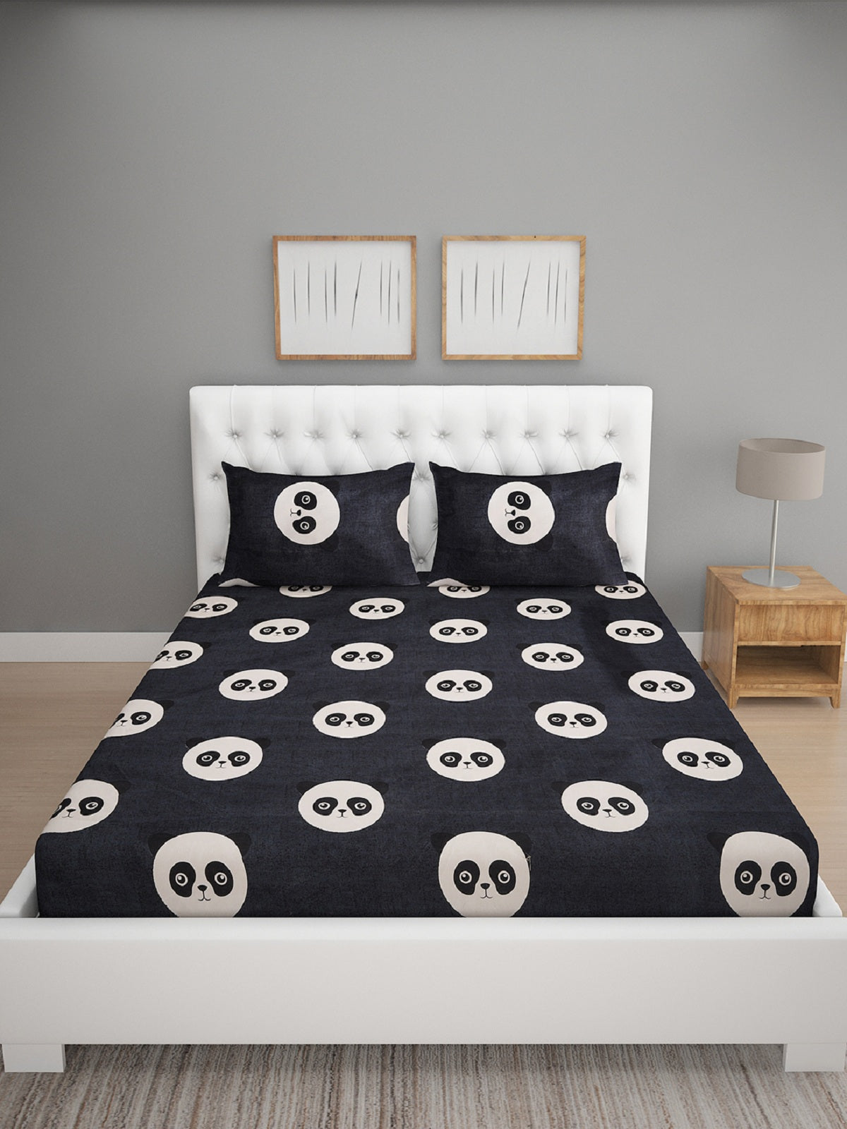 Black Animal Patterned 144 TC Queen Bedsheet with 2 Pillow Covers