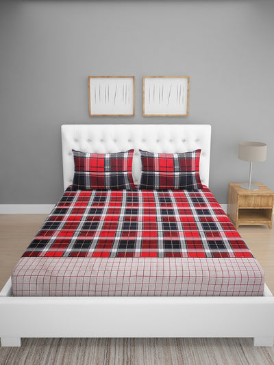 Maroon & Black Checks Patterned 144 TC Queen Bedsheet with 2 Pillow Covers