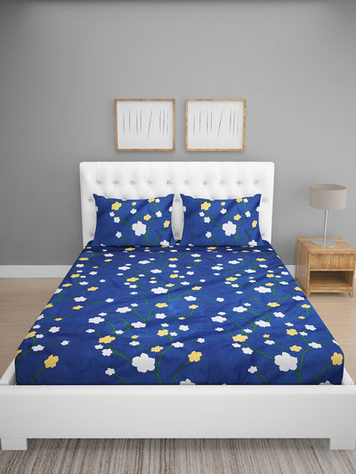 Blue Floral Patterned 144 TC Queen Bedsheet with 2 Pillow Covers