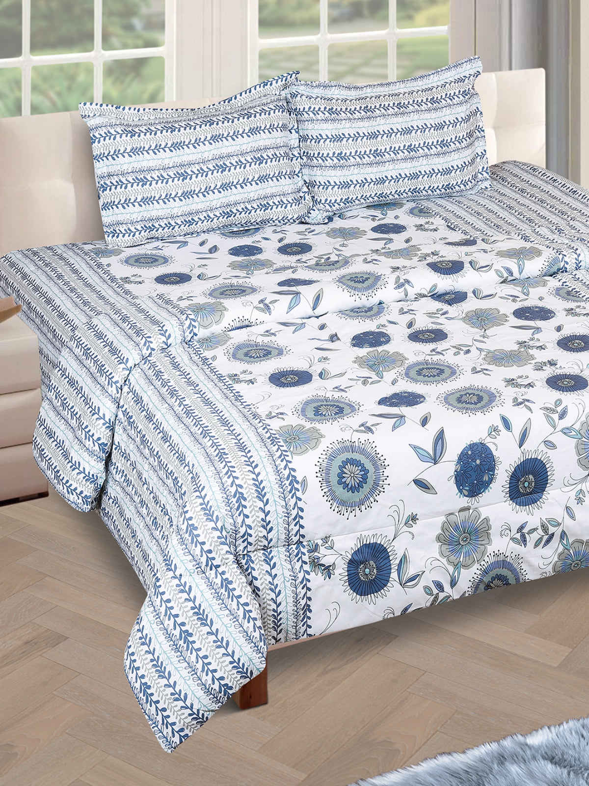 Blue & Off White Bedding Set 1 Bedsheet with 2 Pillow Covers , 1 Quilt/Blanket