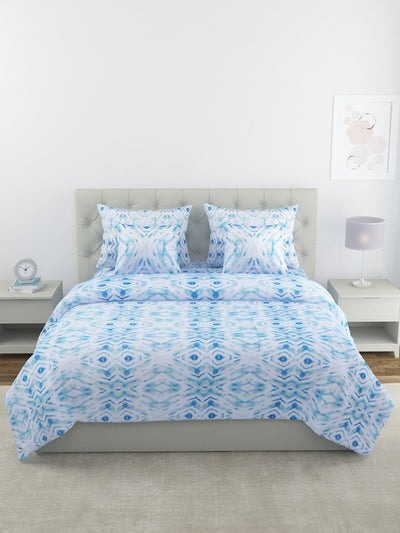 Blue & White Bedding Set 1 Bedsheet with 2 Pillow Covers , 1 Quilt/Blanket