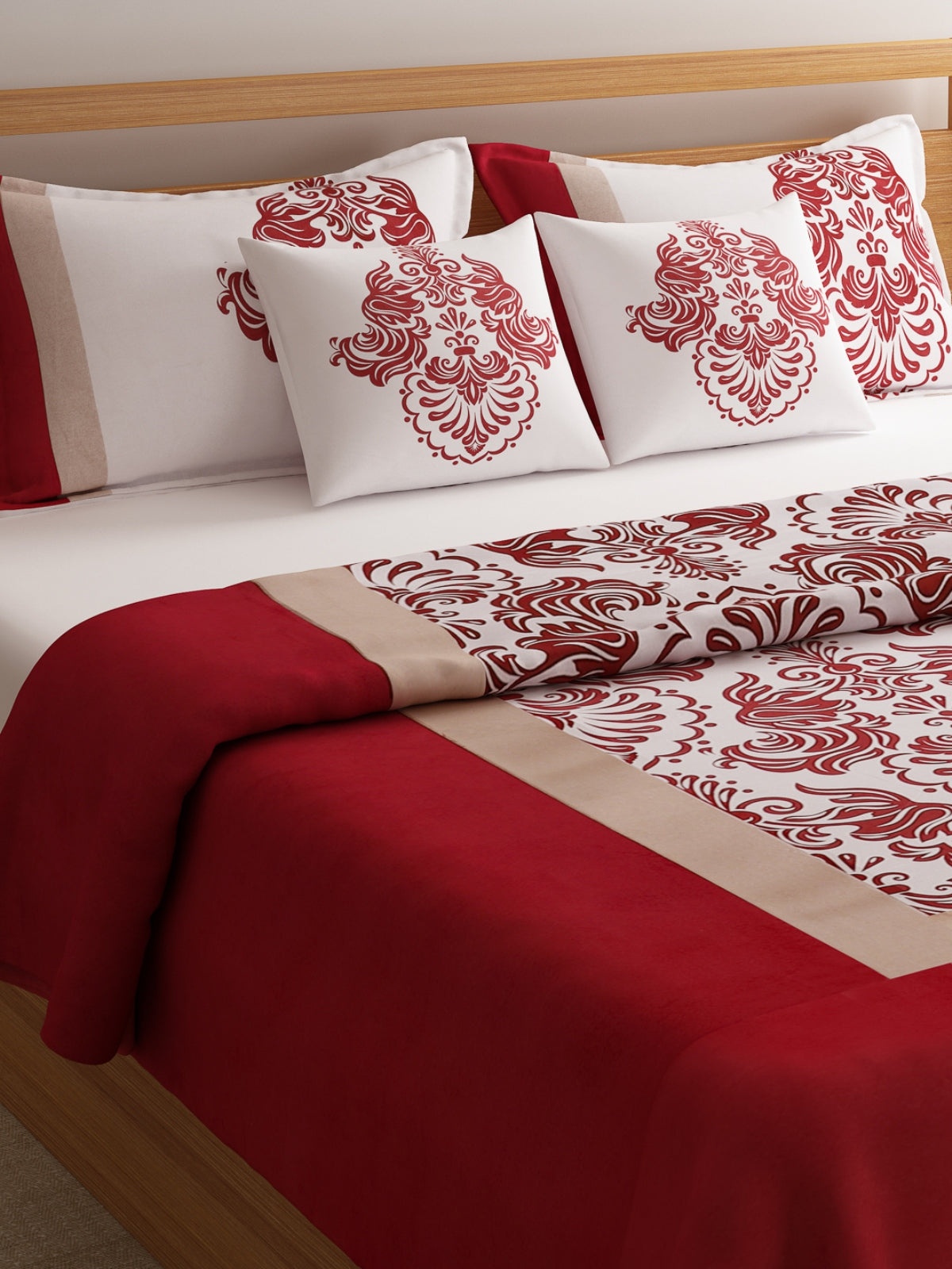 Maroon & White Double Bed Cover with 2 Pillow Covers