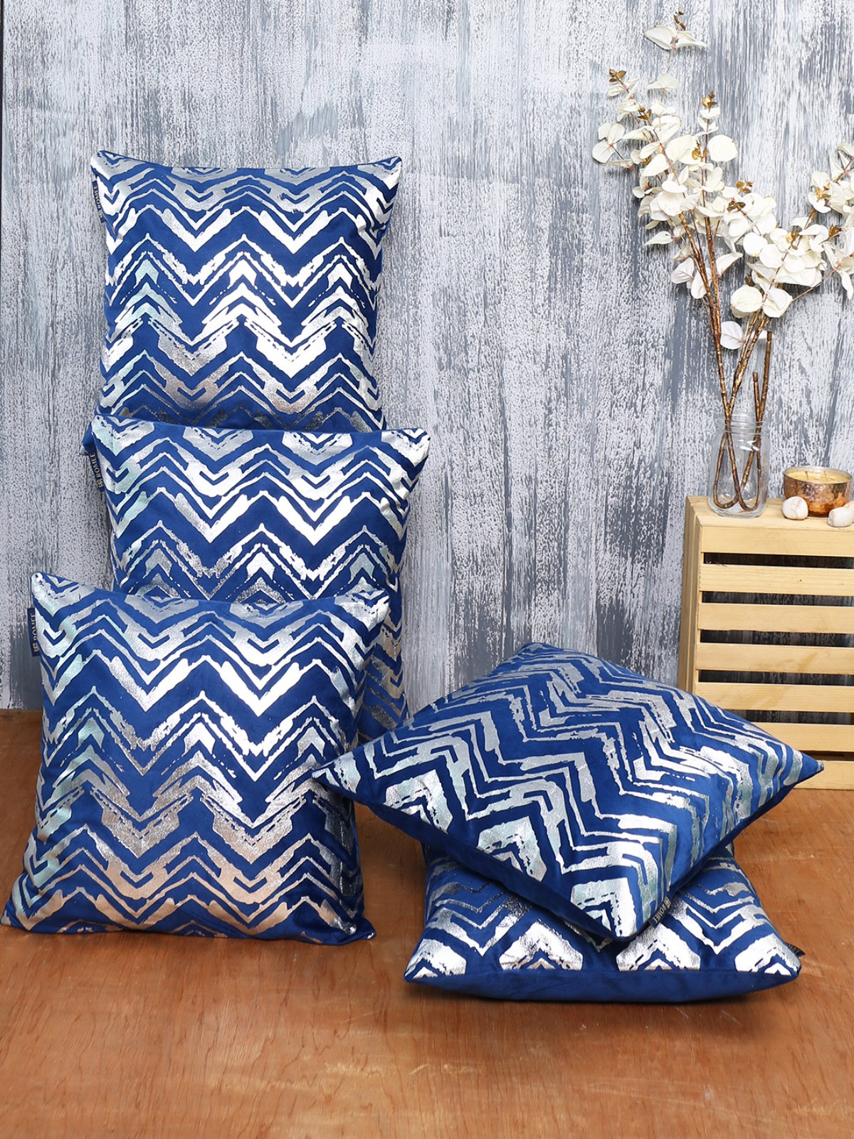 Blue & Silver Set of 5 Polyester 16 Inch x 16 Inch Cushion Covers