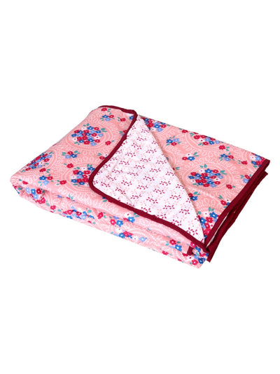 Peach & White AC Room 300 GSM Double Bed Dohar