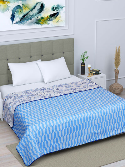 Blue Floral Patterned 300 GSM Double Bed Dohar