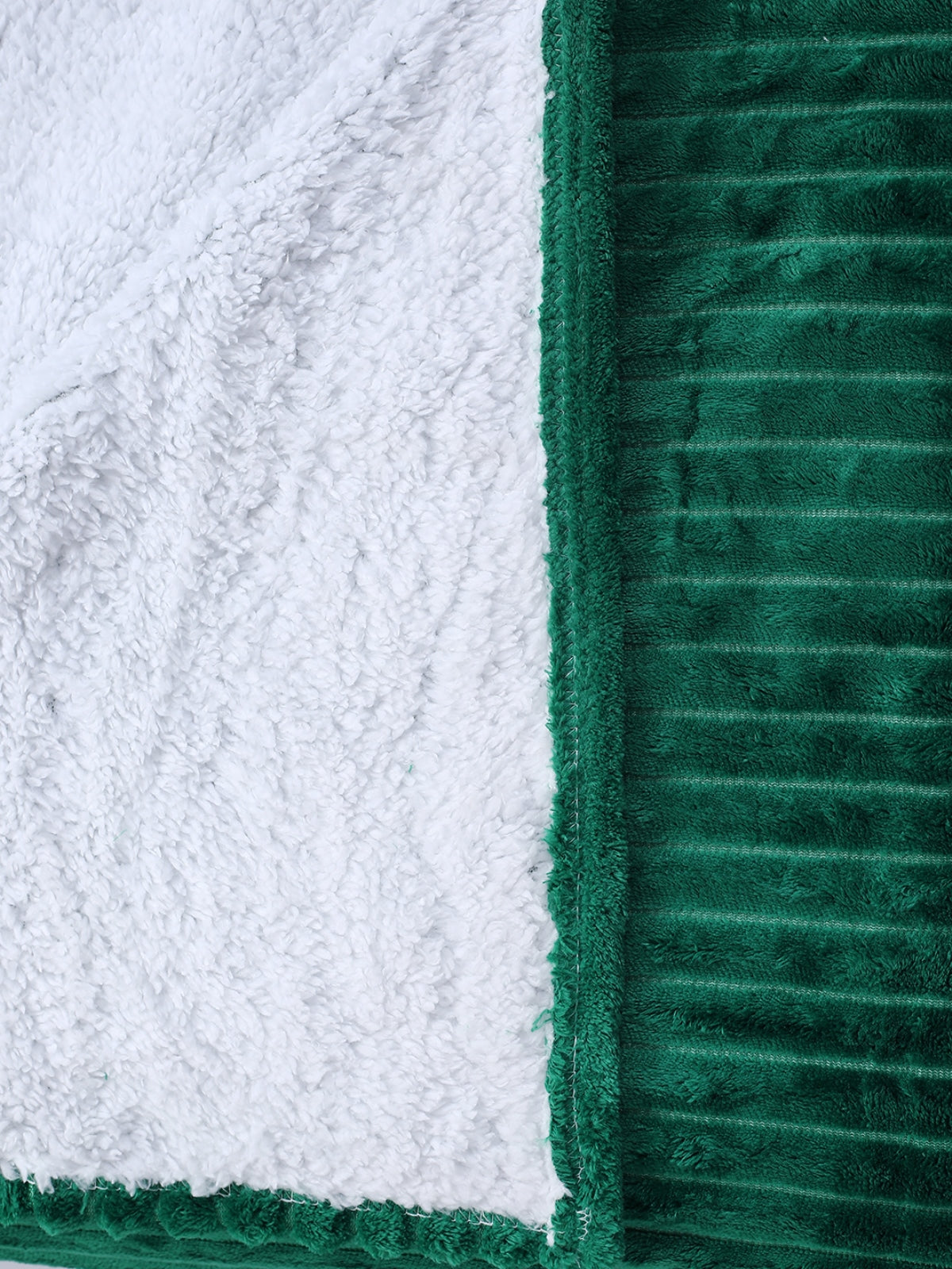 Green 500 GSM Double Bed Stripes Patterned Sherpa Wool Blanket